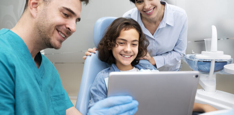 How Family Dentistry Supports Healthy Smiles at Every Age?